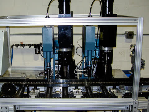 automatic screwdriver system for drilling and driving screws